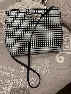 Silver Grid Tote with Black Trim - Elegant Everyday Shoulder Bag…
